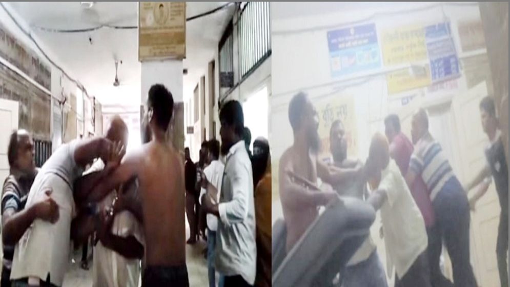 হাসপাতালের ভেতরে অ্যাম্বুলেন্স চালকদের সংঘর্ষ, আহত ৭