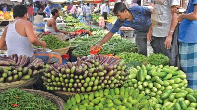 অদৃশ্য সিন্ডিকেটে থাবায় বিপাকে নিম্ন আয়ের মানুষ