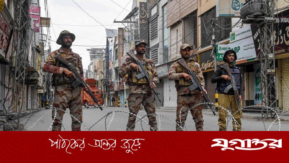 পাকিস্তানে সেনা অভিযানে ৩০ জঙ্গি নিহত