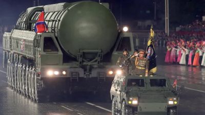 পরমাণু অস্ত্র বহনে সক্ষম ক্ষেপণাস্ত্র উন্মোচন উত্তর কোরিয়ার