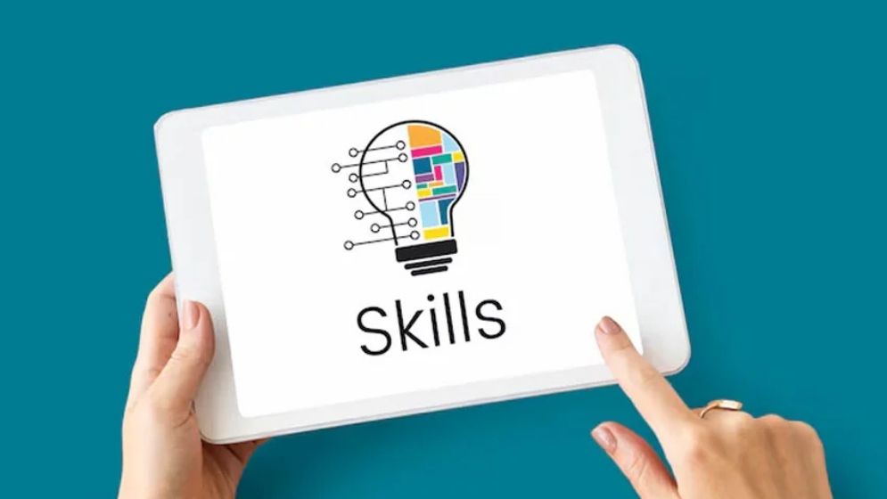 এআই যুগে এই পাঁচ টেক ‘স্কিল’ শিখে সময় নষ্ট করবেন না