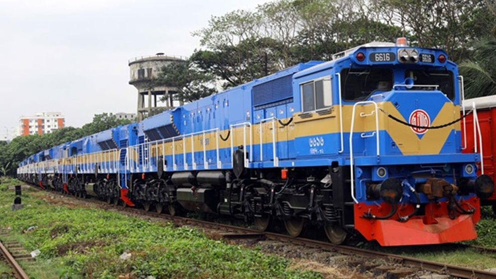 বাজারের সঙ্গে সমন্বয় করে ভাড়া বাড়াতে আগ্রহী রেলওয়ে