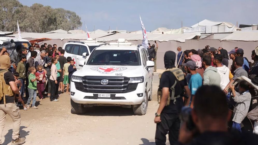 ২০ ইসরাইলি জিম্মিকে মুক্তি দিল হামাস