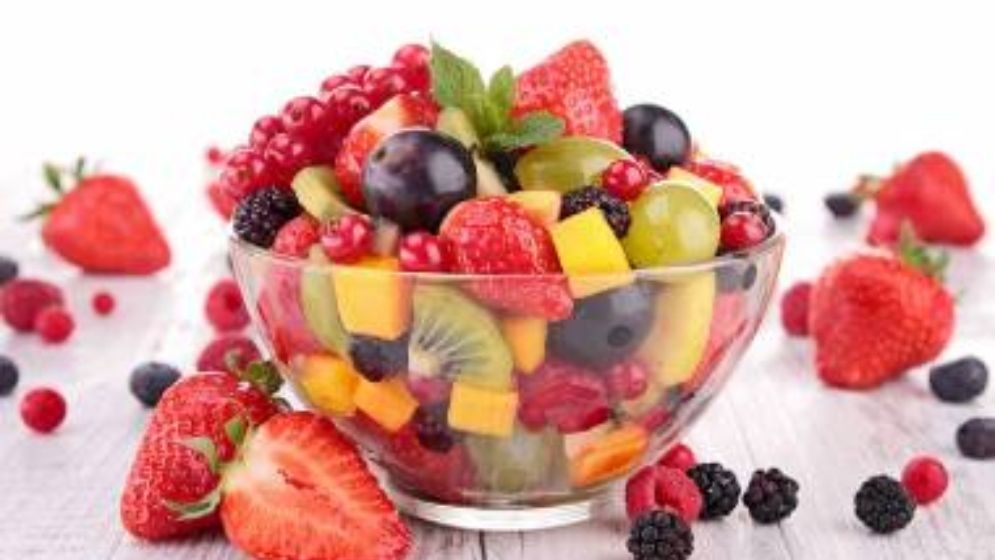 লিভার ভালো রাখতে যে তিনটি ফল খাবেন