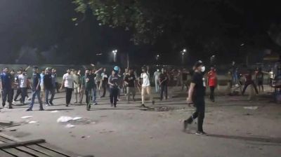 মাঝরাতে ঢাবি ও ঢাকা কলেজ শিক্ষার্থীদের সংঘর্ষ যা নিয়ে