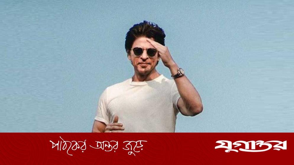 শাহরুখকে দেখতেই মানুষের ঢল, যা করলেন বাদশা