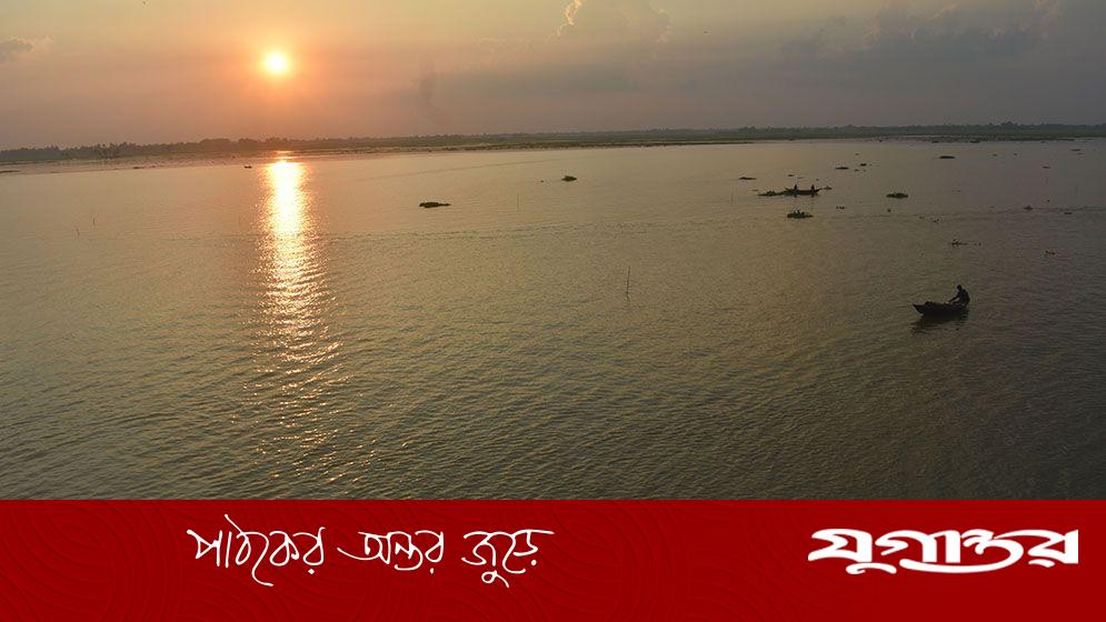 বর্ষার বিপুল জলরাশিতে নবযৌবনা চলনবিল