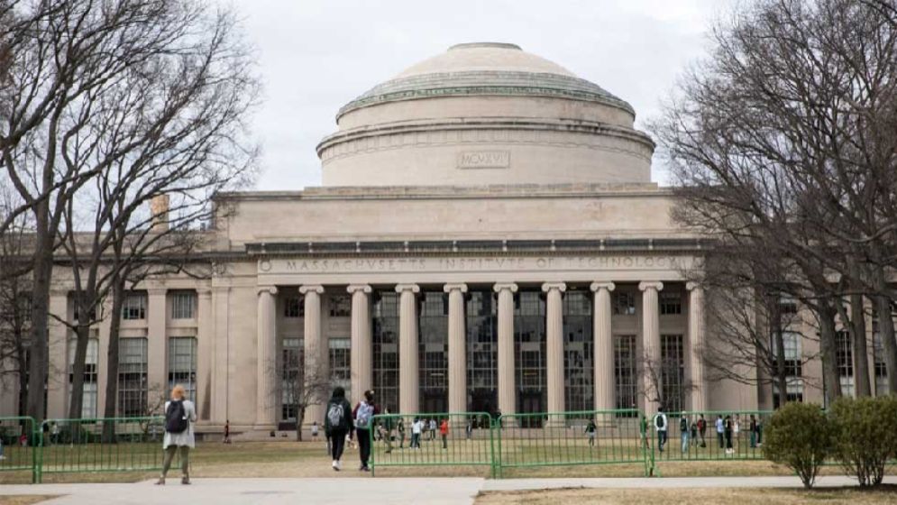 যুক্তরাষ্ট্রে স্বল্প খরচে পড়ার সেরা ১০ শিক্ষাপ্রতিষ্ঠান