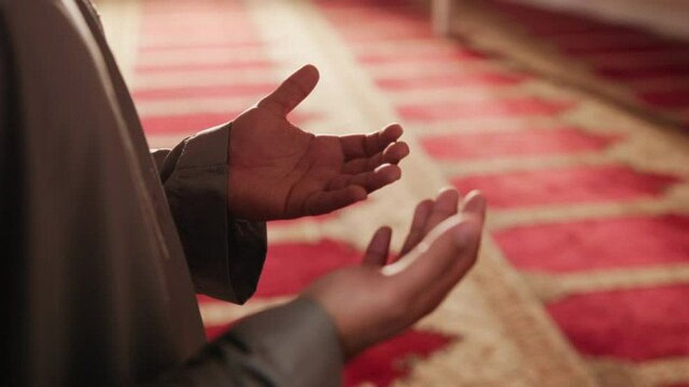 যেসব দোয়া পড়লে সব গুনাহ মাফ হয়ে যায়