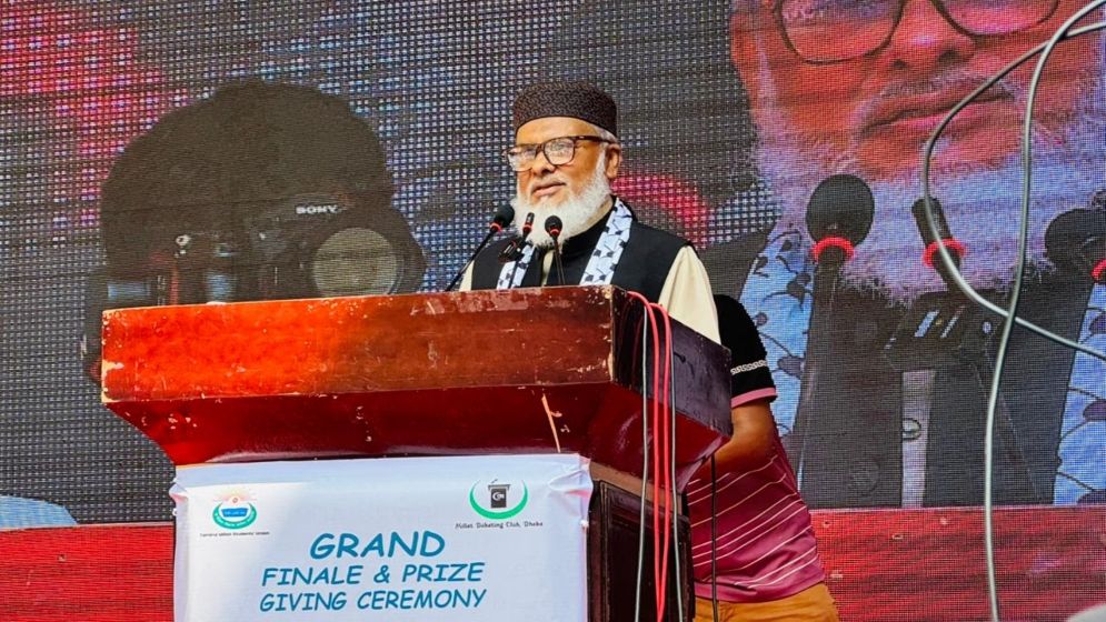 আগামীর স্বপ্নপূরণে মাদরাসা শিক্ষার্থীদের এগিয়ে আসতে হবে: ধর্ম উপদেষ্টা