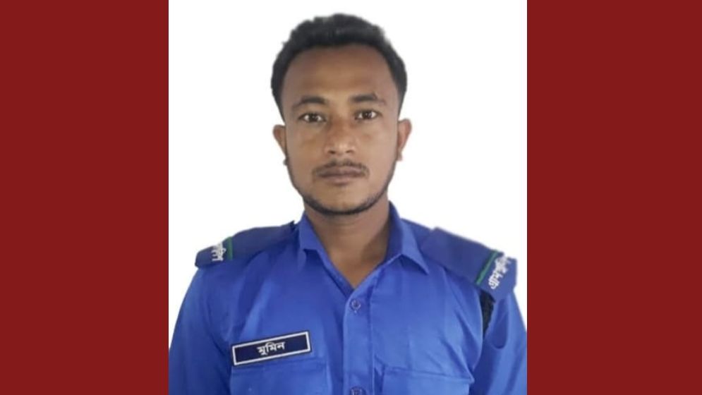 মাদক বিক্রিতে বাধা দেওয়ায় গ্রাম পুলিশকে মারধর