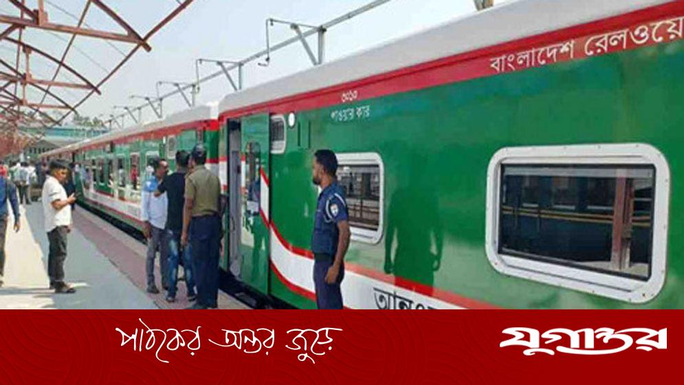 ট্রেনের টিকিট কালোবাজারি রোধে অভিযান, সাত দিনে আদায় ১৭ লাখ