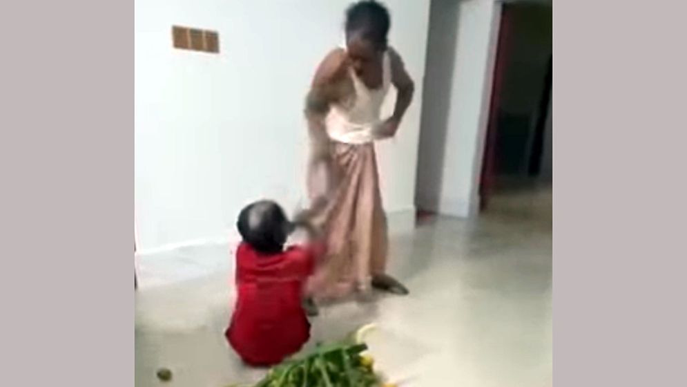 মাথা ন্যাড়া করে শিশু নির্যাতনের ভিডিও ভাইরাল