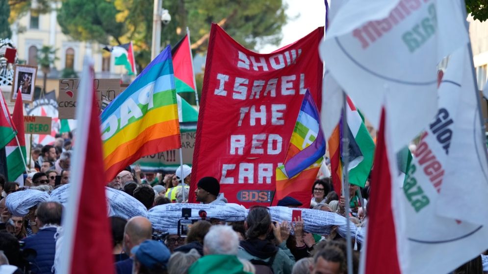 ইসরাইলের ম্যাচে তীব্র বিক্ষোভ, বিশ্বকাপে খেলা হচ্ছে না তাদের