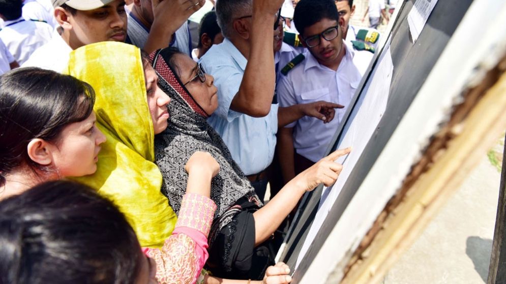 এইচএসসি রেজাল্ট ২০২৫: গত বছরের চেয়ে পাশের হার কমেছে ১৯ শতাংশ