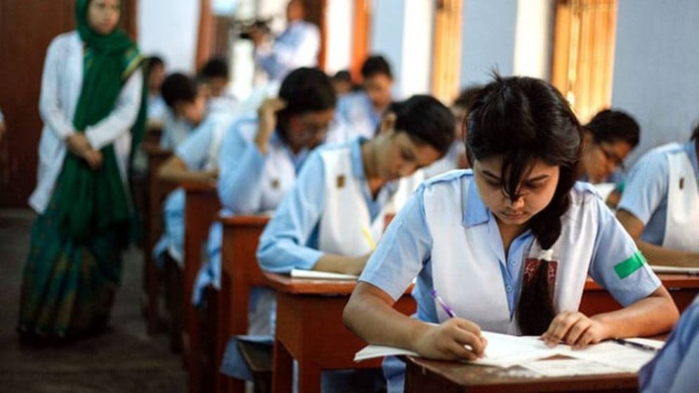 এইচএসসি রেজাল্ট ২০২৫: জিপিএ-৫ কমেছে ৭৬ হাজার