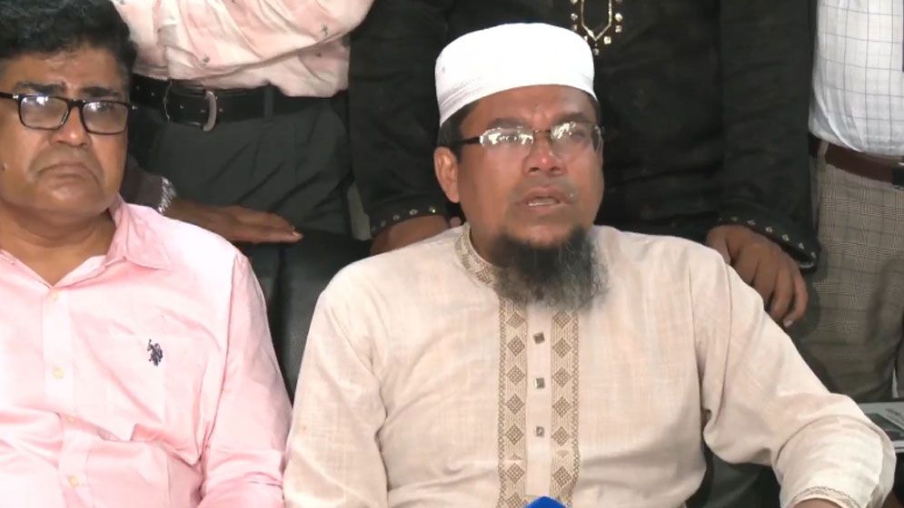 ‘আপনার ভিক্ষার চাকরি করব না’