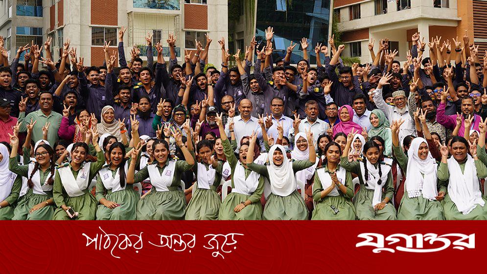 মাইলস্টোনের সাফল্য বিমান দুর্ঘটনায় হতাহতদের প্রতি উৎসর্গ