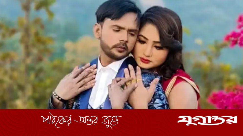 এবার হিরো আলমকে নিয়ে ফেসবুক লাইভে এসে যা বললেন রিয়া মনি