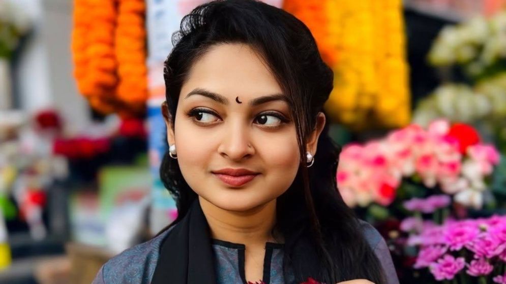 নির্বাচনের ফল মেনে নিয়ে শিক্ষার্থীদের যা বললেন ছাত্রদলের এষা