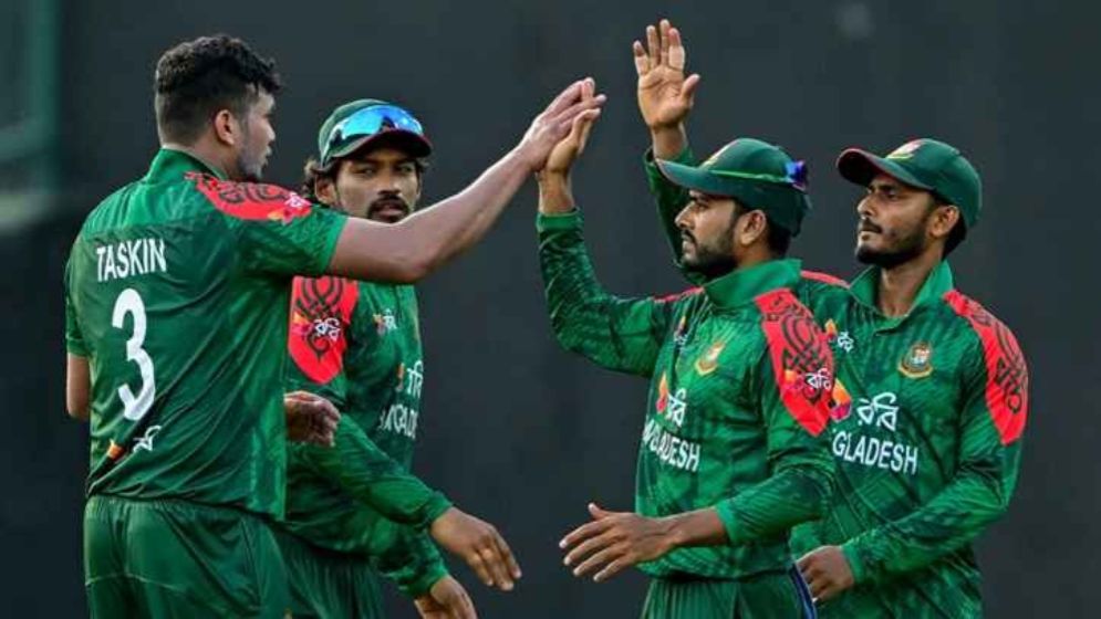 বিশ্বকাপের সমীকরণ মাথায় নিয়ে মাঠে নামছে বাংলাদেশ