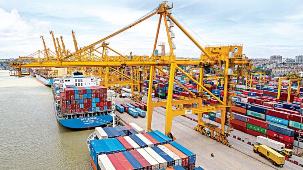 চট্টগ্রাম বন্দরে ট্রাক-ট্রেইলার প্রবেশ বন্ধ