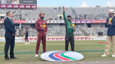 টস হেরে ব্যাটিংয়ে বাংলাদেশ, অঙ্কনের অভিষেক