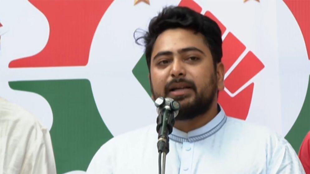 কিছু দল ঐকমত্যের নামে প্রতারণা করে কাগজে স্বাক্ষর করছে: নাহিদ ইসলাম