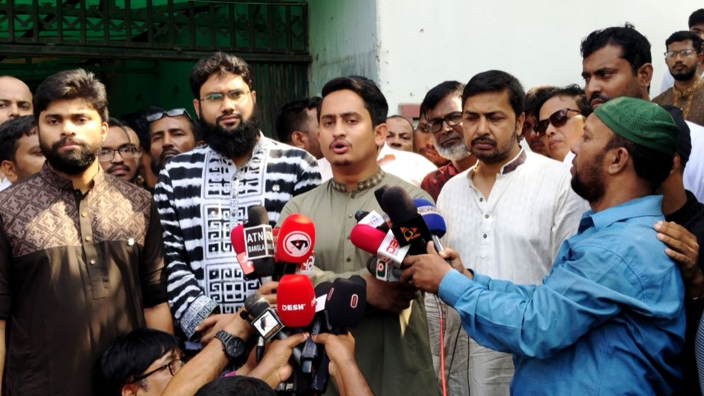 শাপলা প্রতীক নিয়েই নির্বাচনে অংশ নেবো— সারজিসের হুঁশিয়ারি