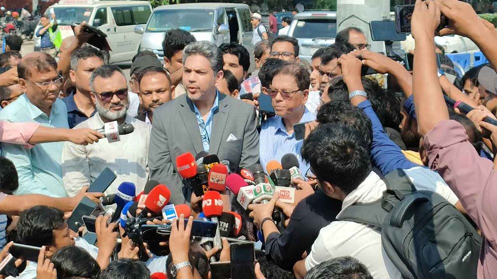 ‘কার্গো ভিলেজে আগুন পোশাক ‎শিল্পের জন্য বড় ক্ষতি’