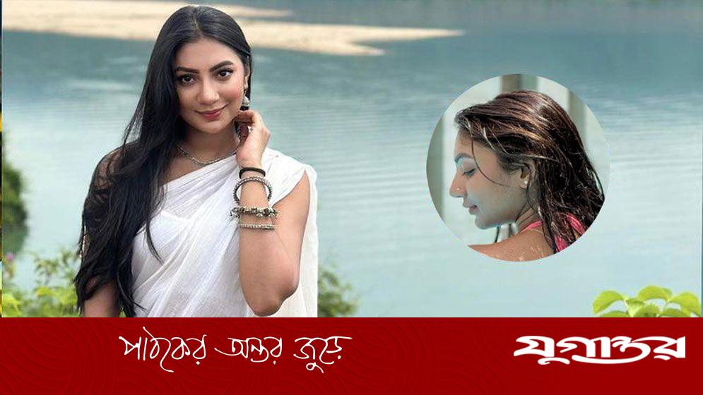 সুইমিংপুলে সূর্যের উষ্ণতা উপভোগ করছেন সুনেরাহ