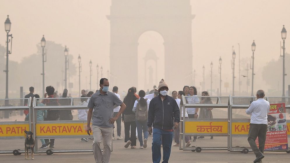বিষাক্ত বাতাসে আচ্ছন্ন দিল্লি, বাড়ছে ক্যানসারের ঝুঁকি
