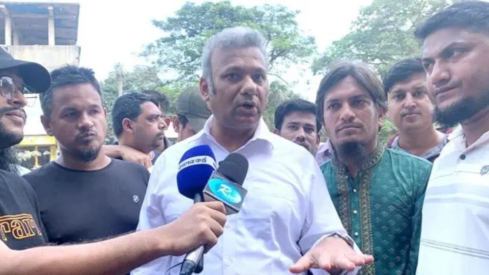 হাসনাতের কড়া বার্তার পর কুমিল্লার সেই সড়ক পরিদর্শন