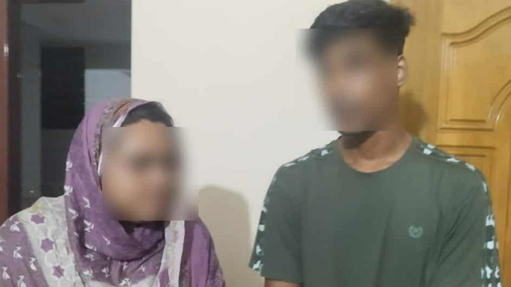 আলোচিত সেই পর্নো-তারকা যুগল সম্পর্কে যা জানা গেল