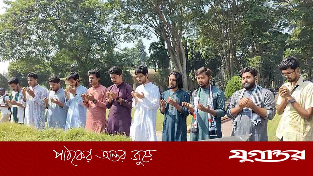 শহীদ শামসুজ্জোহার কবর জিয়ারত করলেন রাকসুর নবনির্বাচিত প্রতিনিধিরা