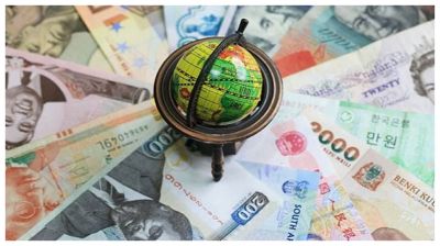 দোলাচলে বিশ্ব অর্থনীতি, স্থিতিশীলতার আড়ালে আসন্ন ঝড়