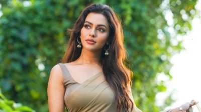 তোমরাই শিখিয়েছ ভালোবাসার মানে: নুসরাত