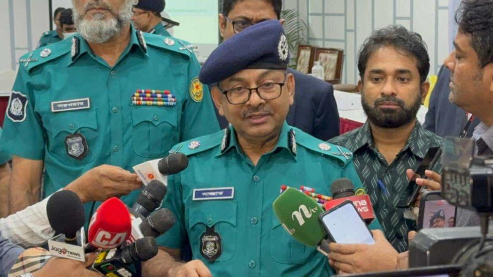 ৩০ সেকেন্ডের ভিডিও বানাতে আ.লীগ মিছিল করে: ডিএমপি কমিশনার