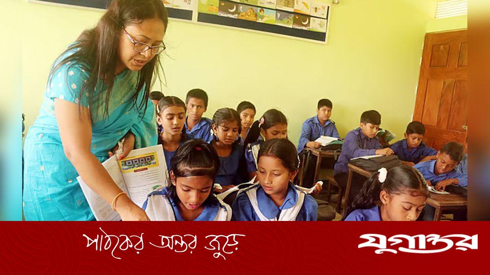 শিক্ষাপ্রতিষ্ঠানে শনিবার ক্লাস চলবে কি না জানালেন আজিজী