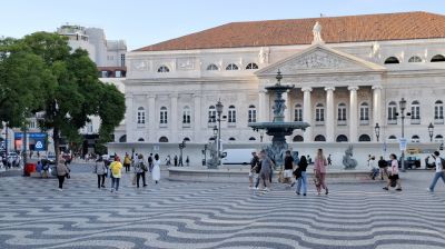 পর্তুগালে ধর্মঘটে অচল জনজীবন