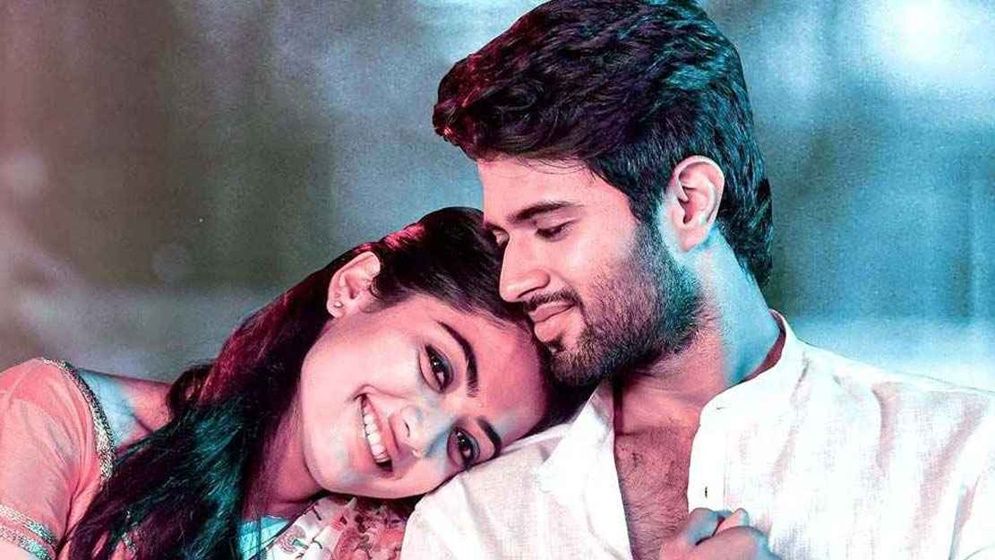 বিজয়ের সঙ্গে নিজের বোঝাপড়া নিয়ে মুখ খুললেন রাশমিকা
