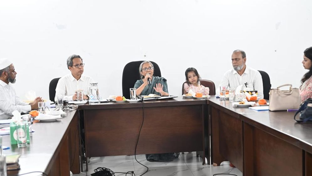 প্রাণিদের মানবিক যত্ন ও সুরক্ষা নিশ্চিত করার আহ্বান উপদেষ্টা ফরিদার