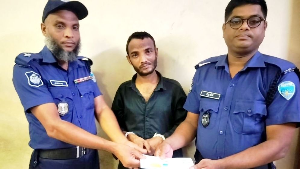 আসামির স্বীকারোক্তির ভিত্তিতে লোকনাথ আশ্রমের চুরি হওয়া স্বর্ণ উদ্ধার