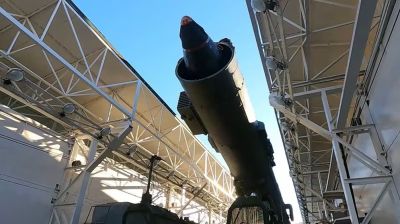 পারমাণবিক অস্ত্রাগারের নিয়ন্ত্রণ যুক্তরাষ্ট্রকে দিয়েছিল পাকিস্তান