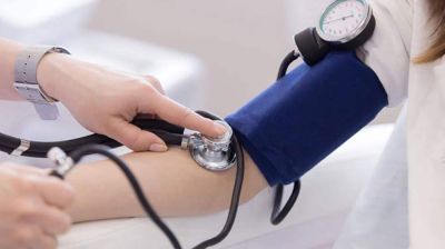 রক্তচাপ ও রক্তে শর্করার ওষুধে কি পা ফুলে যায়, যা বলছেন বিশেষজ্ঞরা