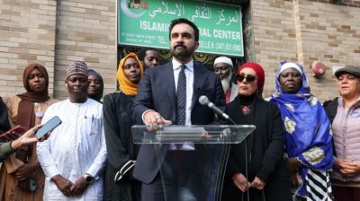 ইসলাম ধর্ম নিয়ে আক্রমণের বিরুদ্ধে মুখ খুললেন জোহরান মামদানি