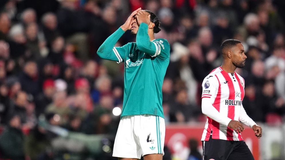 ৪ ম্যাচে ৪ হার, দ্বিতীয় মৌসুমেই কি দম শেষ স্লটের লিভারপুলের?