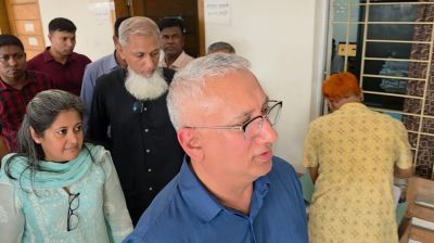 আত্মসমর্পণ করে জামিন পেলেন গ্রামীণফোনের সিইও