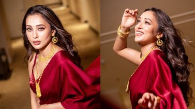 লাল শাড়িতে গ্ল্যামারাস মিমি