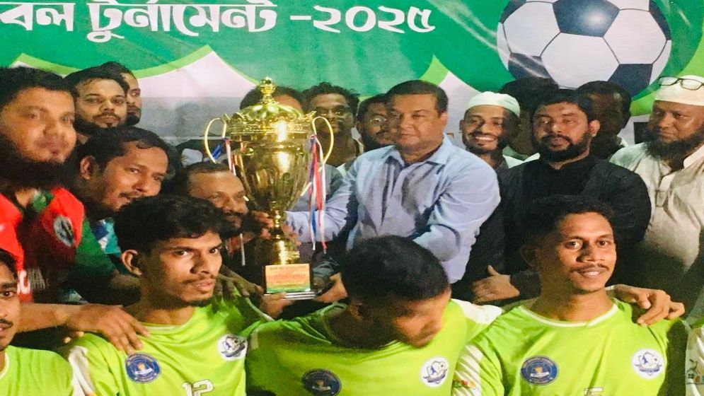 শিক্ষার্থীরা মাঠে নয় স্ক্রিনেই সময় কাটায় বেশি: কাদের গনি চৌধুরী